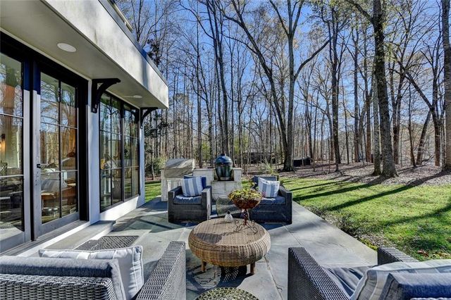 1789 Riverside Road, Roswell, GA 30076