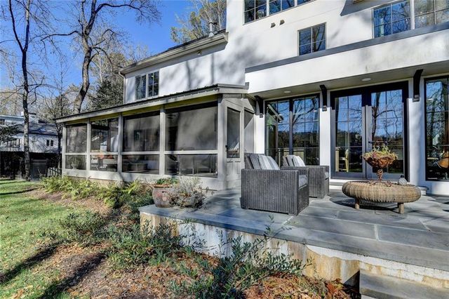 1789 Riverside Road, Roswell, GA 30076