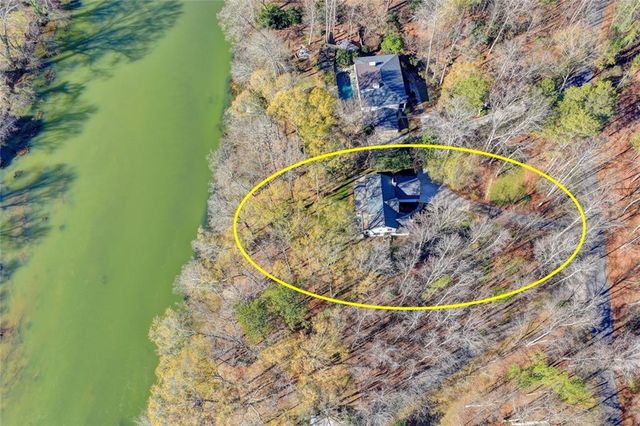 1789 Riverside Road, Roswell, GA 30076