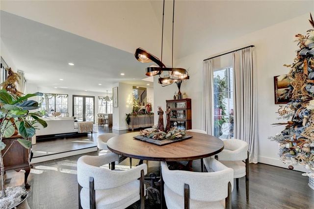 1789 Riverside Road, Roswell, GA 30076