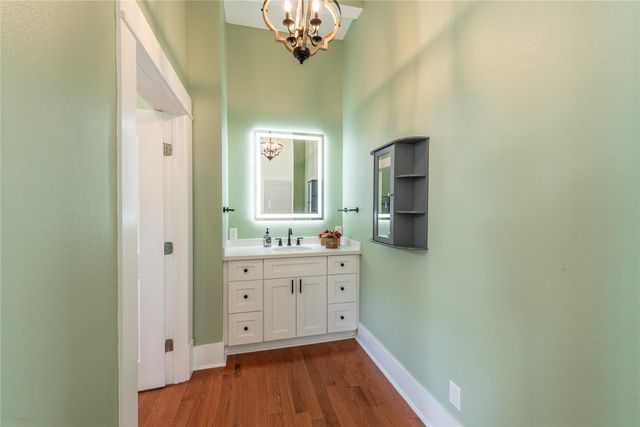 3802 Avenue Q Avenue, Galveston, TX 77550