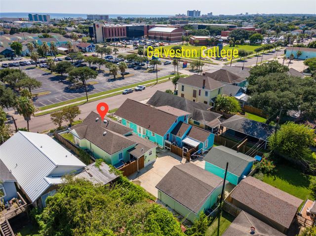 3802 Avenue Q Avenue, Galveston, TX 77550