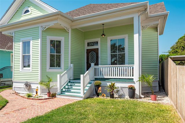 3802 Avenue Q Avenue, Galveston, TX 77550