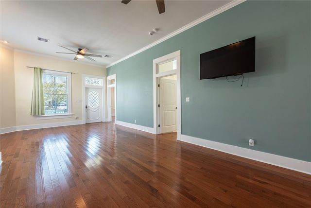 3802 Avenue Q Avenue, Galveston, TX 77550