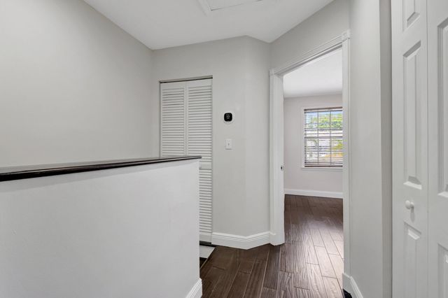 6306 Crescent Lake Way, Greenacres, FL 33463