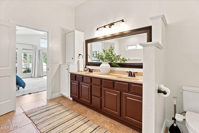 804 E MYRTLE Avenue, Phoenix, AZ 85020