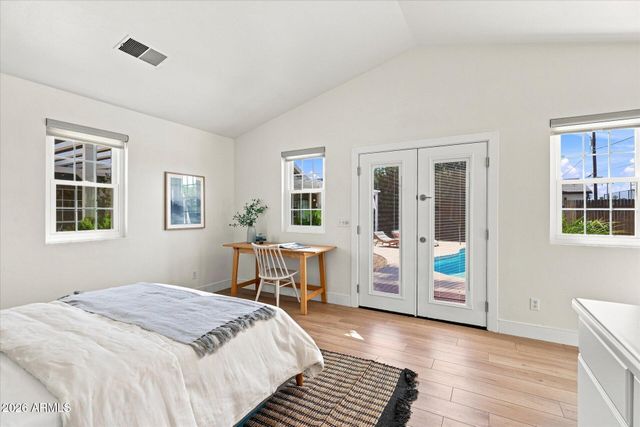 804 E MYRTLE Avenue, Phoenix, AZ 85020