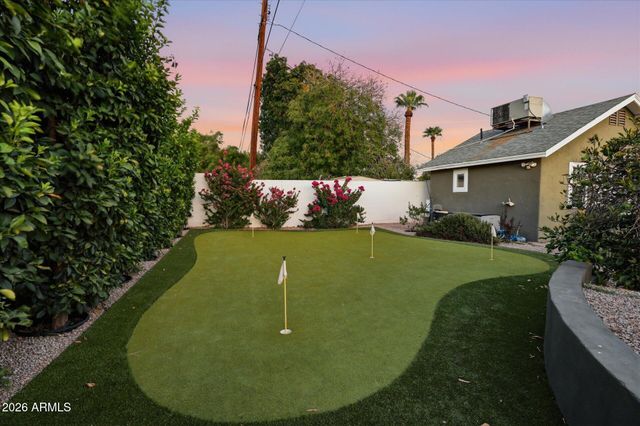 804 E MYRTLE Avenue, Phoenix, AZ 85020