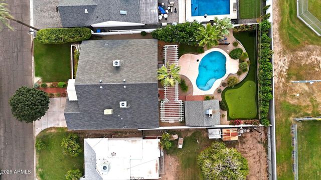 804 E MYRTLE Avenue, Phoenix, AZ 85020