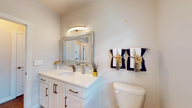 5039 N MILKWEED TRAIL, Appleton, WI 54913