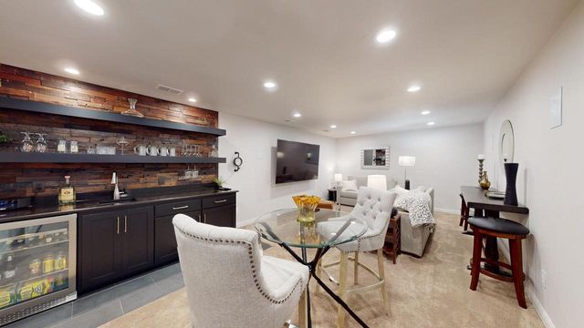 5039 N MILKWEED TRAIL, Appleton, WI 54913