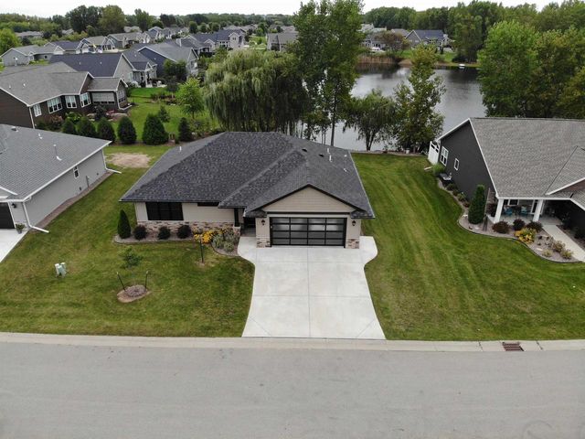 5039 N MILKWEED TRAIL, Appleton, WI 54913