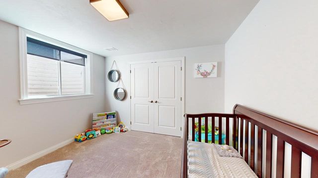 5039 N MILKWEED TRAIL, Appleton, WI 54913