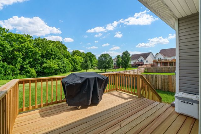 1504 Callender Rd, Spring Hill, TN 37174