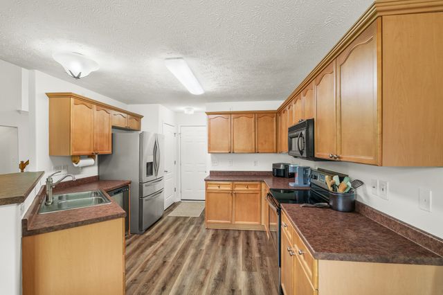 1504 Callender Rd, Spring Hill, TN 37174