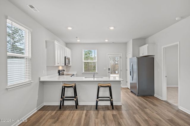 300 N Atlantic Avenue, Wilmington, NC 28411