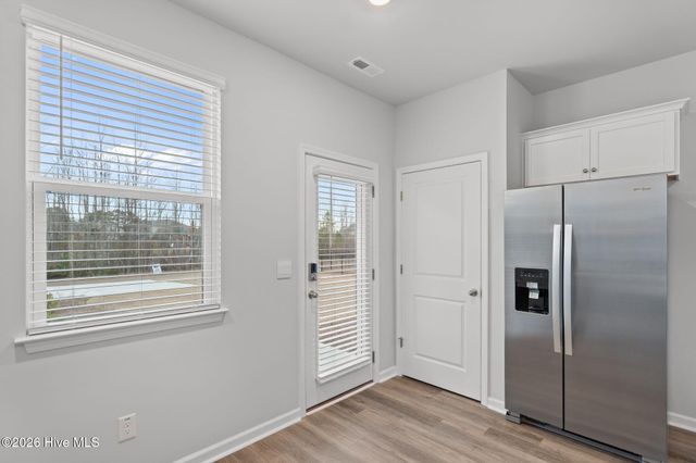 300 N Atlantic Avenue, Wilmington, NC 28411