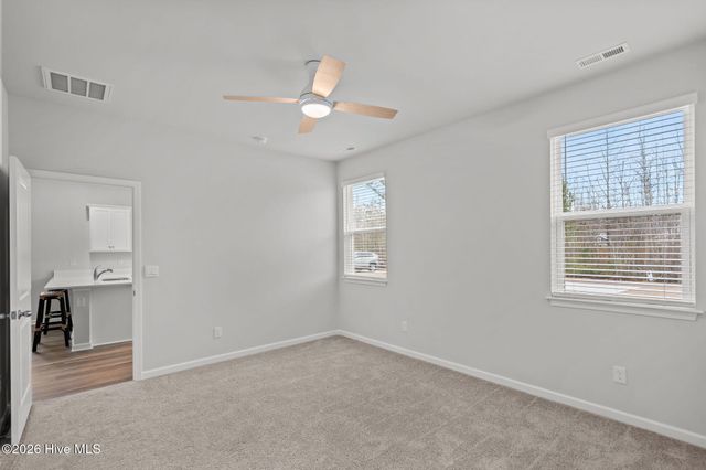 300 N Atlantic Avenue, Wilmington, NC 28411