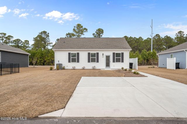 300 N Atlantic Avenue, Wilmington, NC 28411