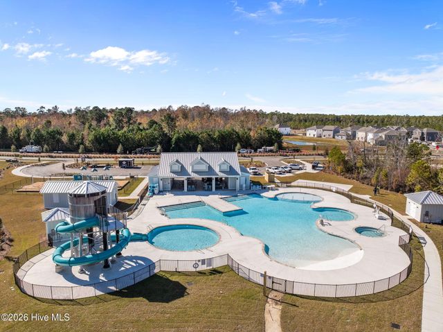 300 N Atlantic Avenue, Wilmington, NC 28411