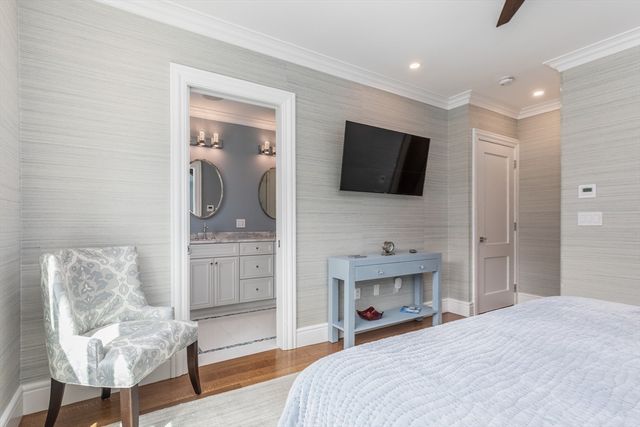 196 West Brookline Street 2, Boston, MA 02118