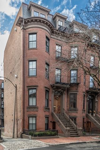 196 West Brookline Street 2, Boston, MA 02118