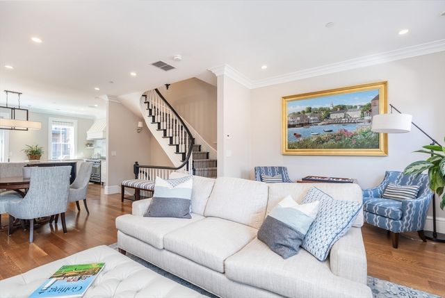 196 West Brookline Street 2, Boston, MA 02118
