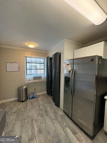 280 Winding River Road E E, Atlanta, GA 30350