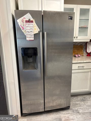 280 Winding River Road E E, Atlanta, GA 30350