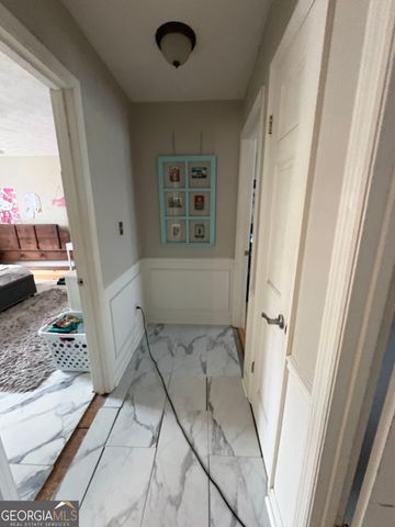 280 Winding River Road E E, Atlanta, GA 30350