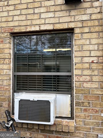 280 Winding River Road E E, Atlanta, GA 30350