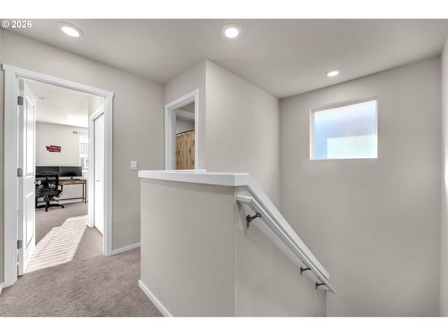 2936 N 3RD Way, Ridgefield, WA 98642