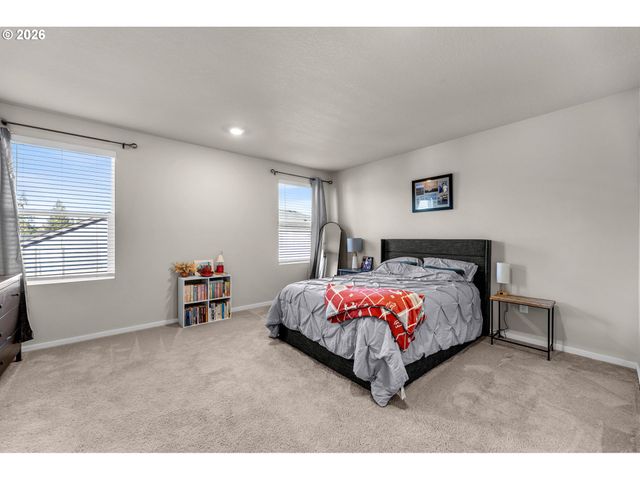 2936 N 3RD Way, Ridgefield, WA 98642