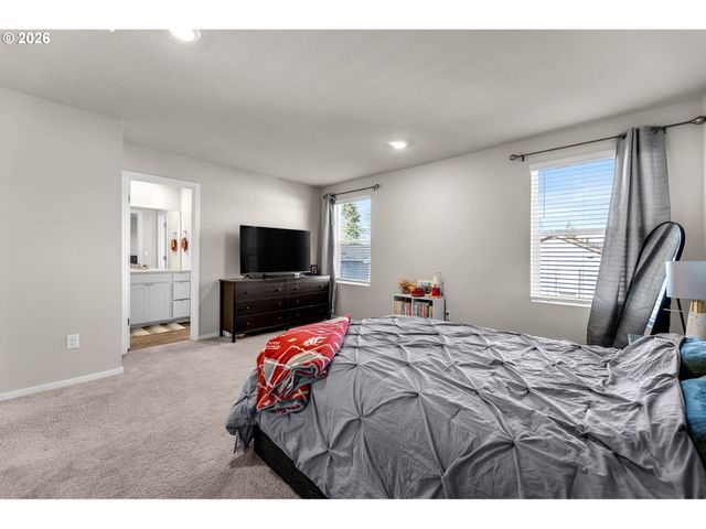 2936 N 3RD Way, Ridgefield, WA 98642