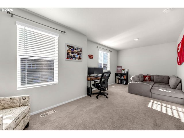 2936 N 3RD Way, Ridgefield, WA 98642