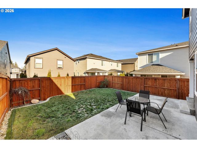 2936 N 3RD Way, Ridgefield, WA 98642