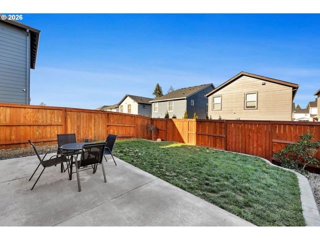 2936 N 3RD Way, Ridgefield, WA 98642