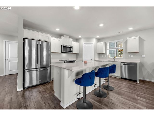 2936 N 3RD Way, Ridgefield, WA 98642