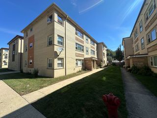 3129 N Nashville Avenue 2W, Chicago, IL 60634