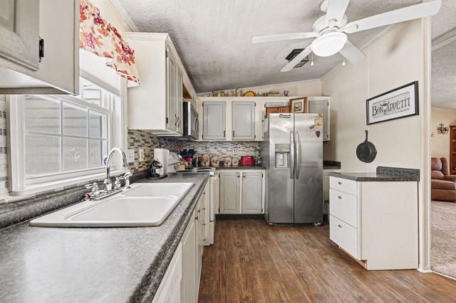 134 Walter Lane, Waco, KY 40385