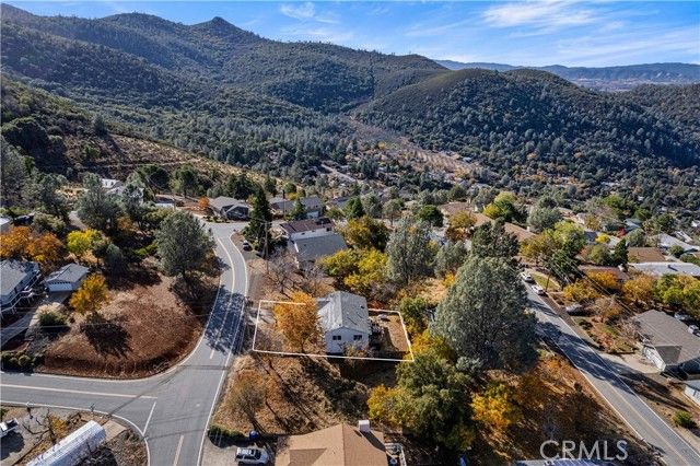 3235 Marina View Drive, Kelseyville, CA 95451