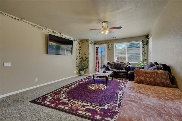 1690 Barrington Dr, Yuba City, CA 95993
