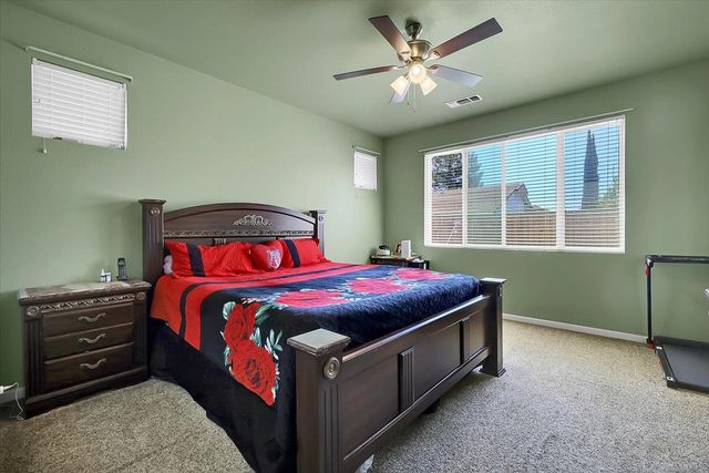 1690 Barrington Dr, Yuba City, CA 95993