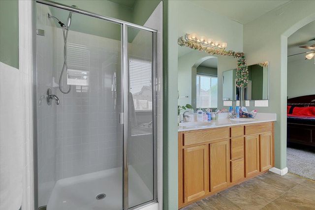 1690 Barrington Dr, Yuba City, CA 95993
