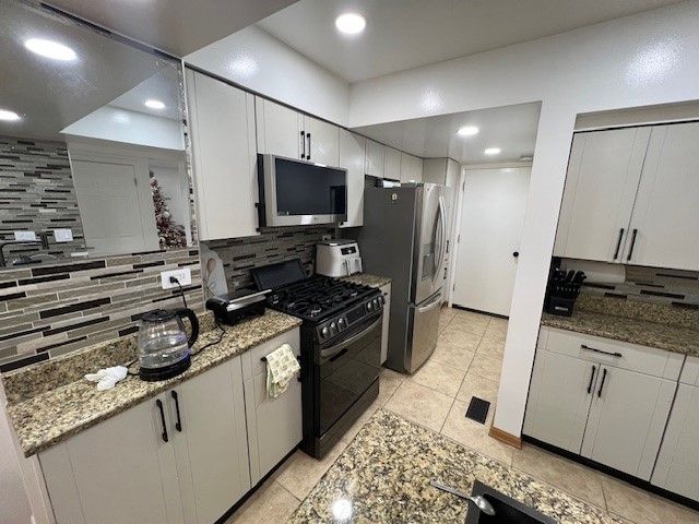 468 Harmony Drive, Wheeling, IL 60090