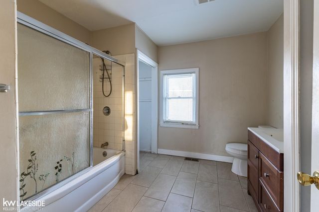 8152 Millis Street, Shelby Twp, MI 48317