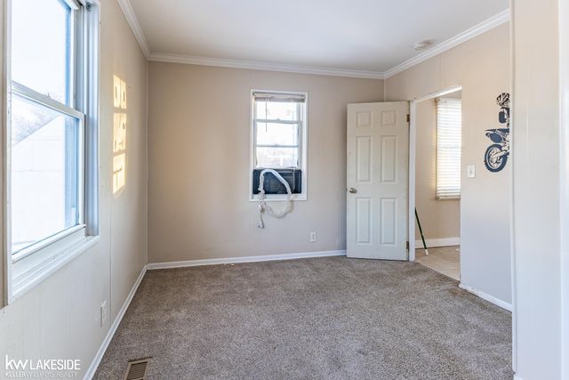 8152 Millis Street, Shelby Twp, MI 48317