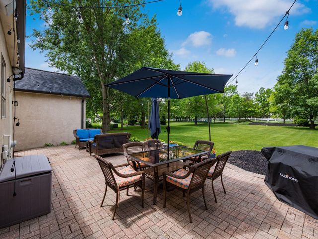 261 Cavenaugh Court, Powell, OH 43065
