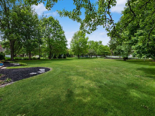 261 Cavenaugh Court, Powell, OH 43065