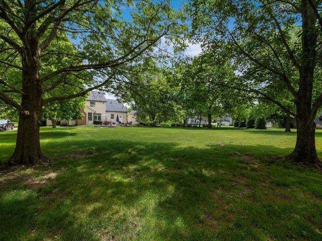 261 Cavenaugh Court, Powell, OH 43065